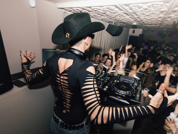 ENREDO CLUB