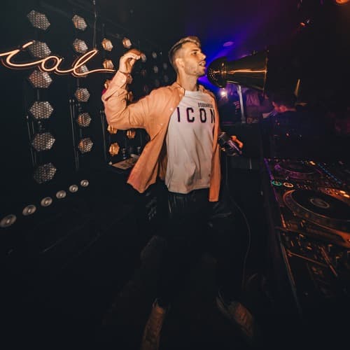 DJ MIKI BUADES