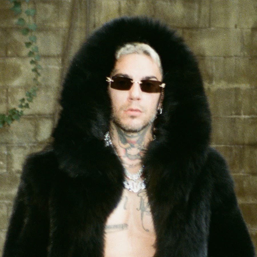 EMIS KILLA