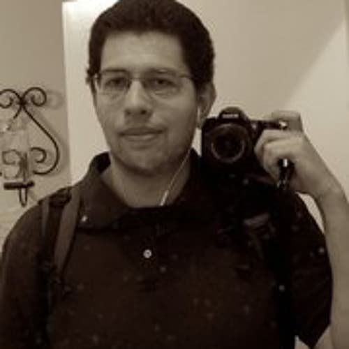 ESTEBAN URIBE