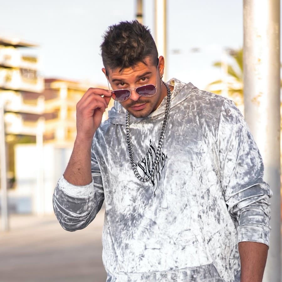 JESULE FERNÁNDEZ